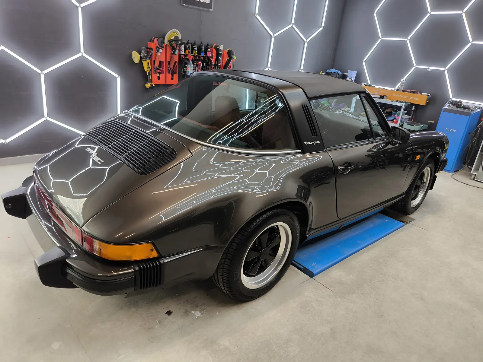 Porsche 911 Targa galinė dalis